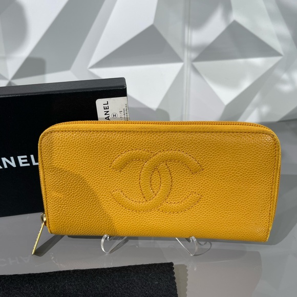 Authentic Chanel Caviar Yellow Zippy Long Wallet - Picture 3 of 16